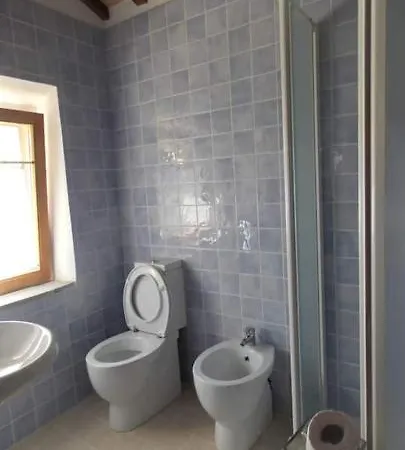 Alloggio per agriturismo L'alboreto Salvatico *